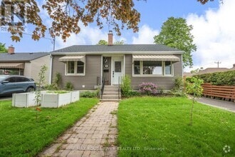 Building Photo - 406 Gliddon Ave