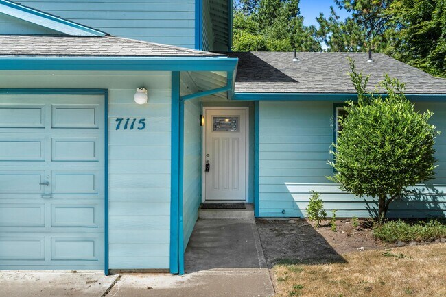 Building Photo - 7115 SW 100th Ter