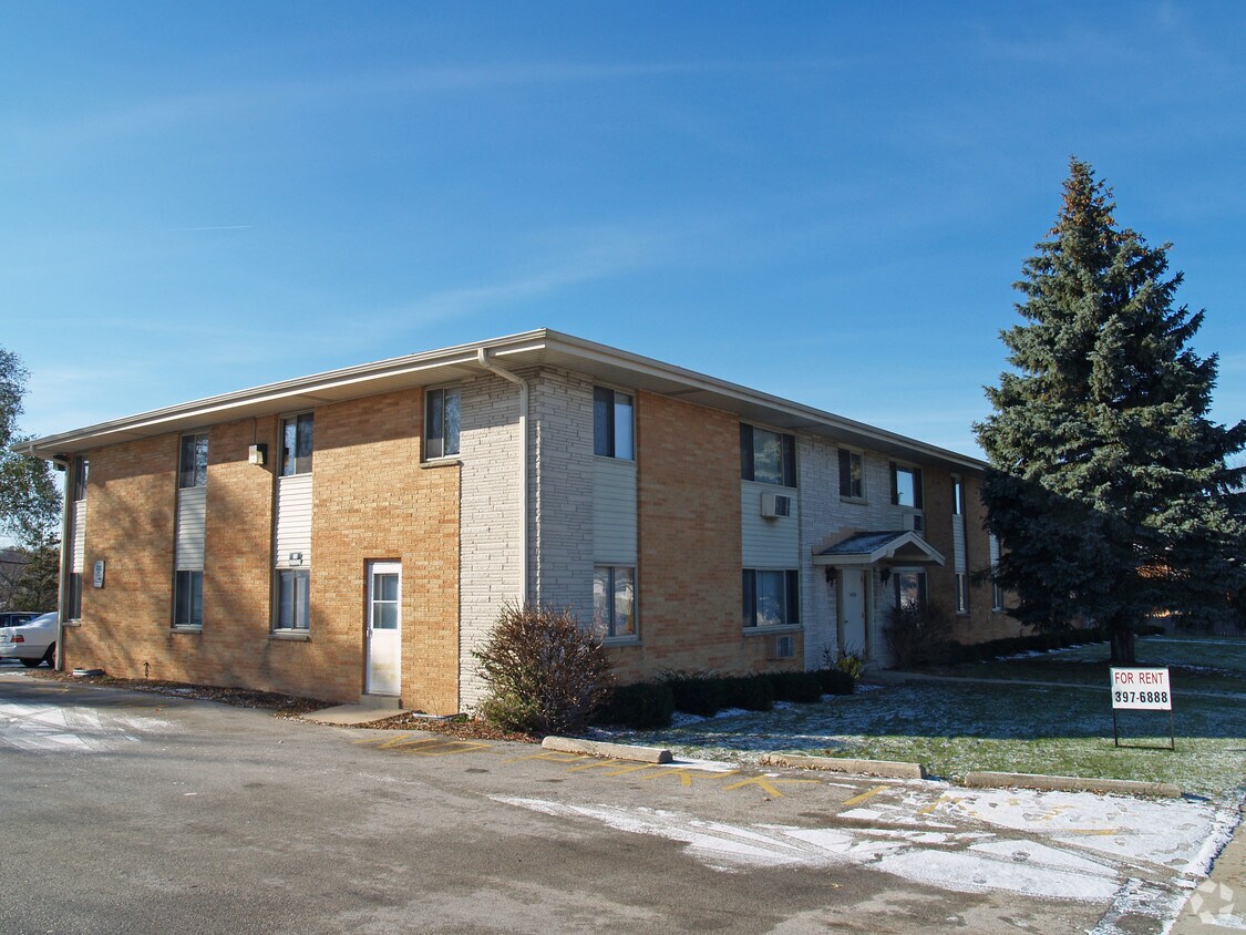 Building Photo - 10729 W Hampton Ave