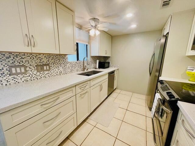 Foto del edificio - 5285 E Waverly Dr