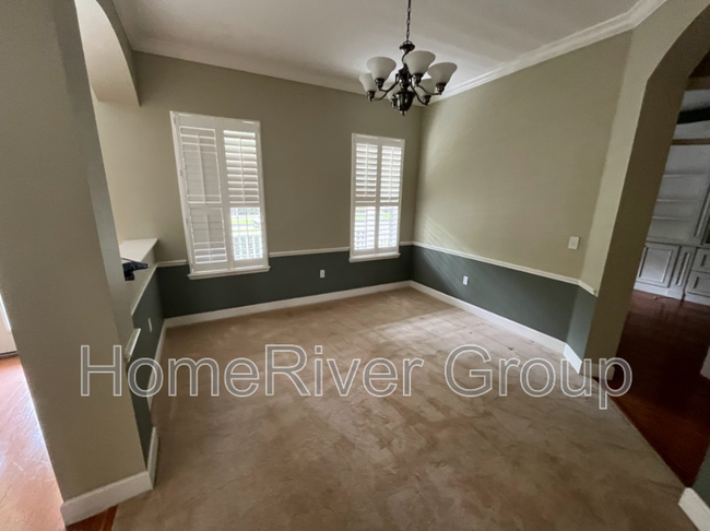 Foto del edificio - 13233 Lake Live Oak Dr