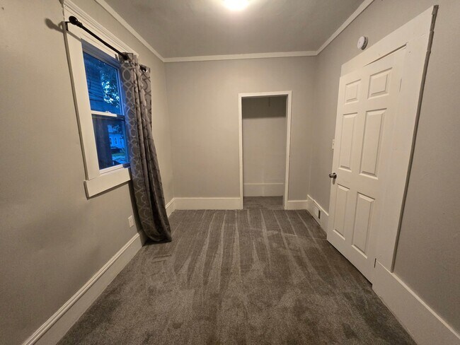 Foto del edificio - 3150 W 40th St