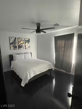 Foto del edificio - 7192 Shimmering Ave