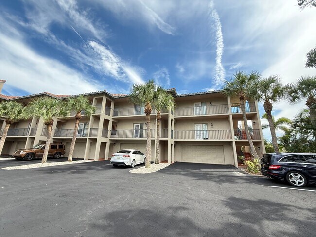 Foto del edificio - 2/2 Available Now! Welcome to Cartagena ne...