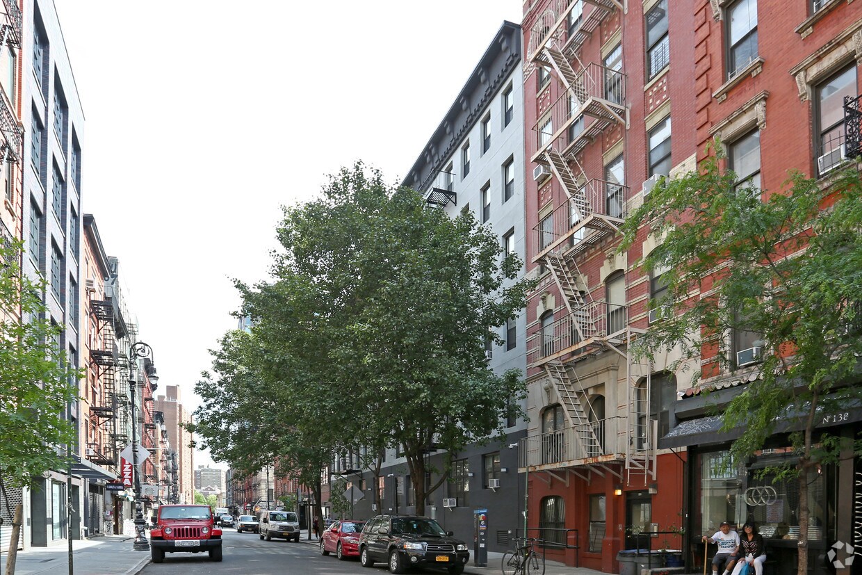 Foto del edificio - 144-150 Ludlow St