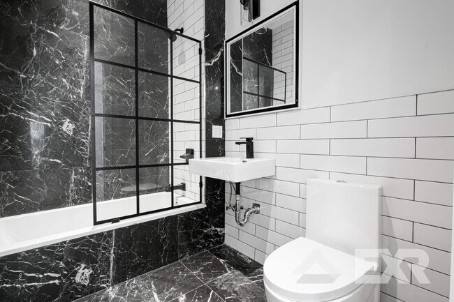 Foto del edificio - 1334 Bushwick Ave