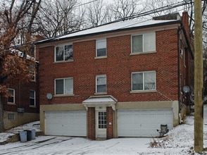 Building Photo - 2980 W McMicken Ave