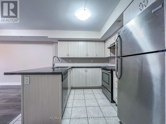 Building Photo - 100 Parrotta Dr