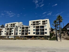 Building Photo - 1140 E Ocean Blvd Building Photo - 1140 E Ocean Blvd