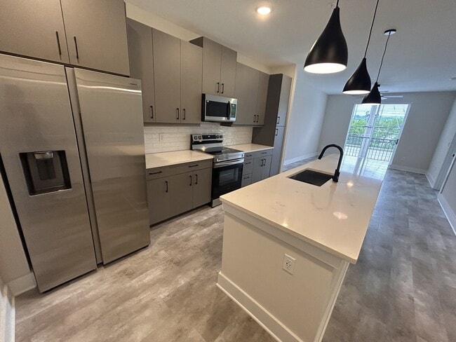Interior Photo - District at Riverside Apartments