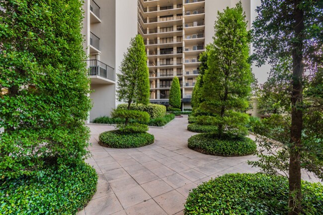 Foto del edificio - 3301 Bayshore Blvd