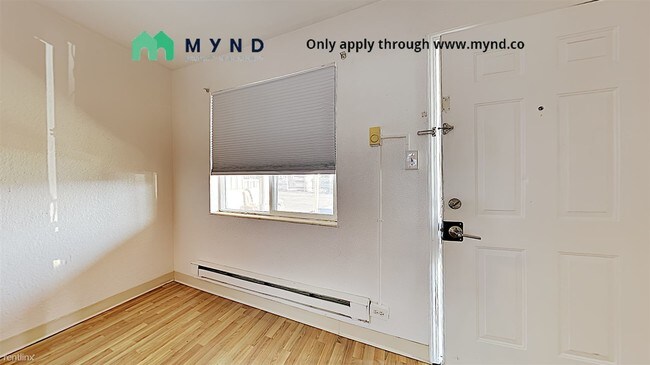 Foto del edificio - 2795 E 4th St