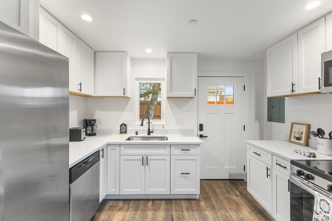 Foto del edificio - 1316 Grand Ave