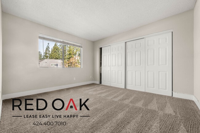 Foto del edificio - 13325 Heacock St