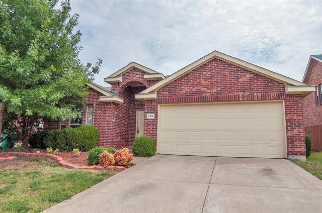 Foto principal - 2016 Kings Forest Dr