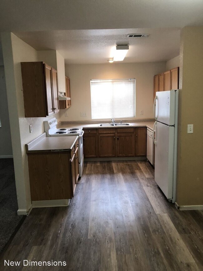 Building Photo - 3 br, 2 bath House - 360 Linden Street Unit B