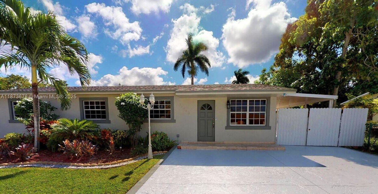 Foto principal - 15340 SW 306th St