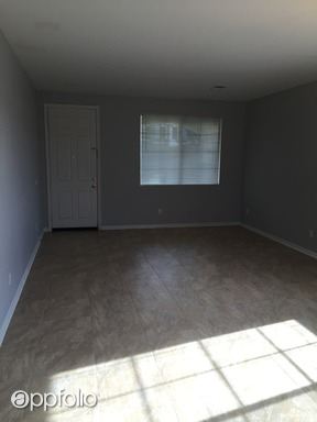 Foto del edificio - 29208 Oak Creek Rd
