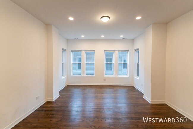 Foto del edificio - 1339 W Early Ave