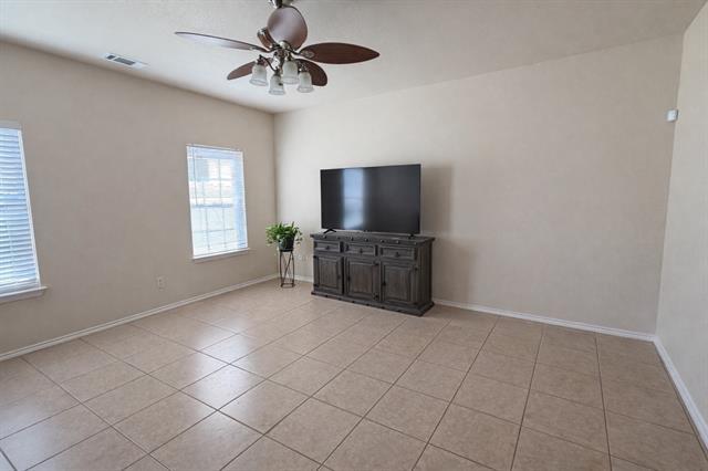 Building Photo - 8411 Angus Dr