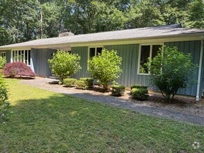 Building Photo - 32 Sheep Pasture Rd