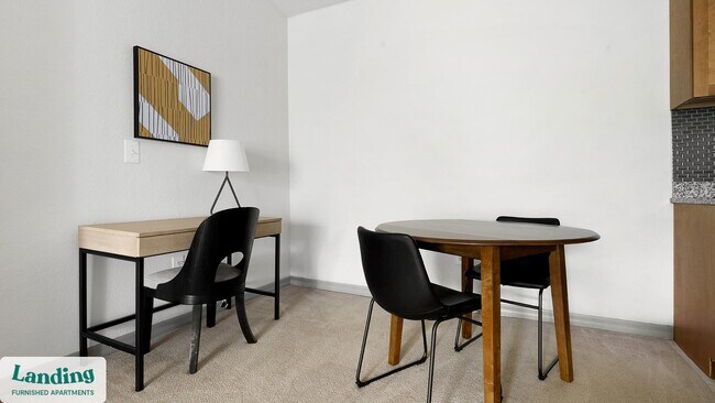 Building Photo - 1505 Fort Clarke Blvd