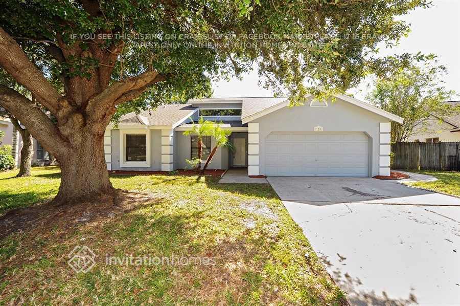 Foto principal - 721 50th St E