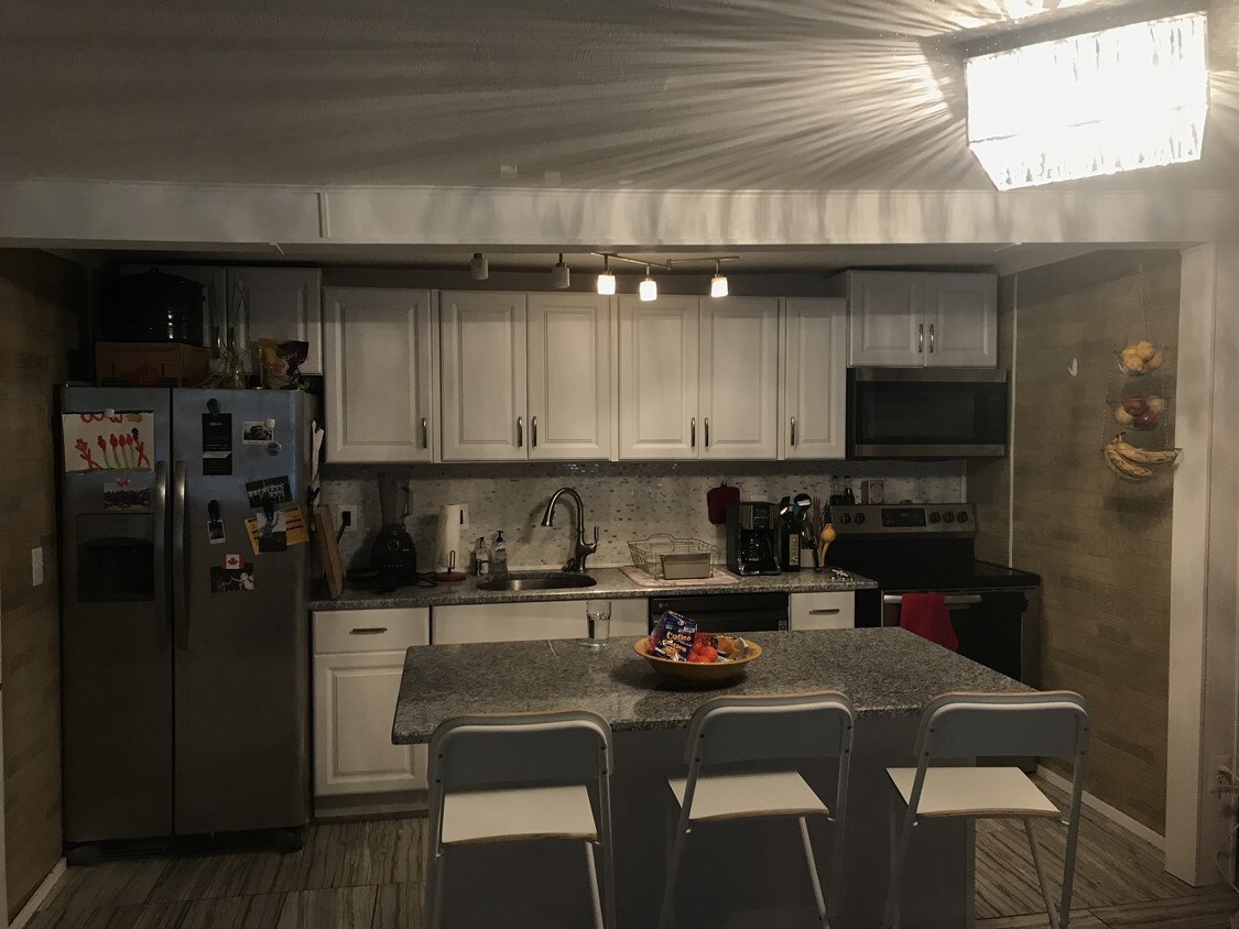 Foto principal - 135 Lancaster St