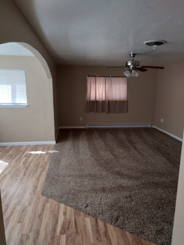 Foto del edificio - 61 Red Creek Springs Rd