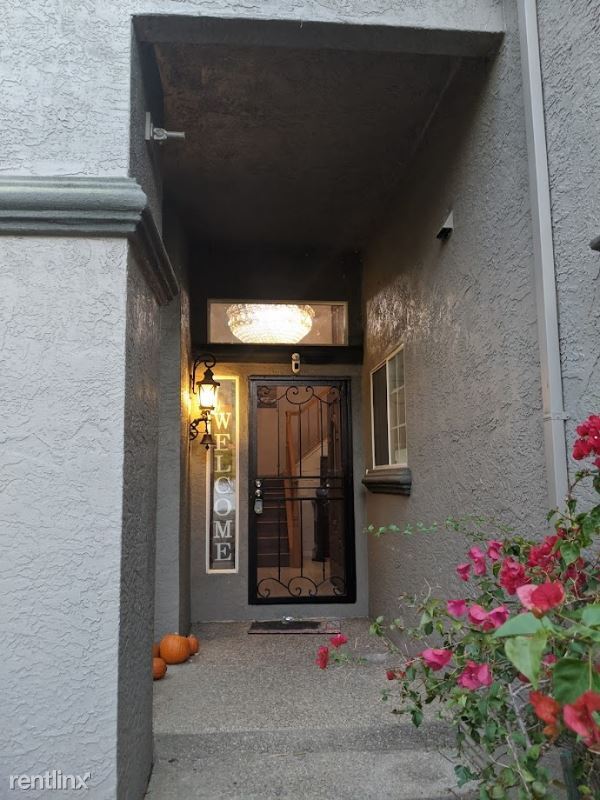 Foto del edificio - 5 br, 3 bath House - 3417 Moss Valley Dr