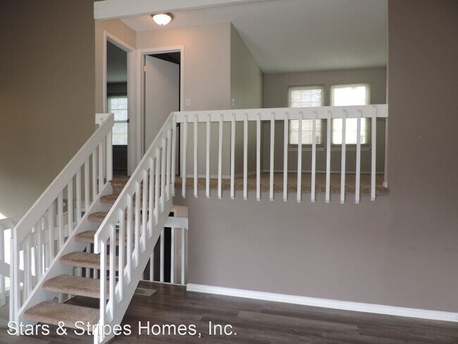 Building Photo - 3 br, 2 bath House - 9678 W. Chatfield Ave...