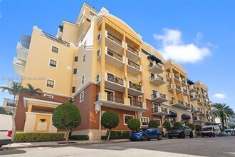 Building Photo - 8395 SW 73rd Ave
