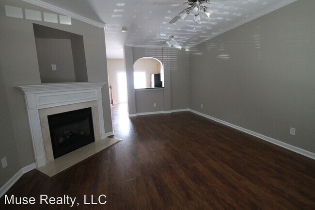 Foto del edificio - 2 br, 2.5 bath House - 518 Bent Leaf Court