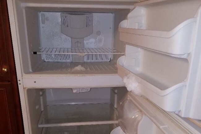 frío refrigerador - 1837 Zarker St