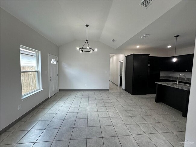 Foto del edificio - 10 Summit Rd