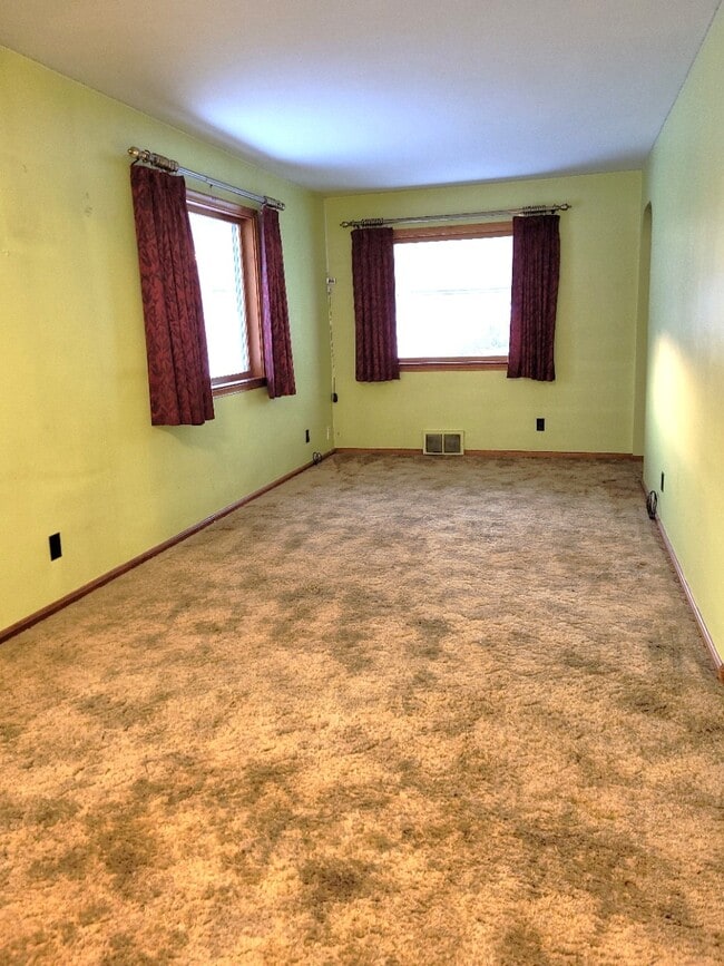 Foto del edificio - 515 N 8th Ave