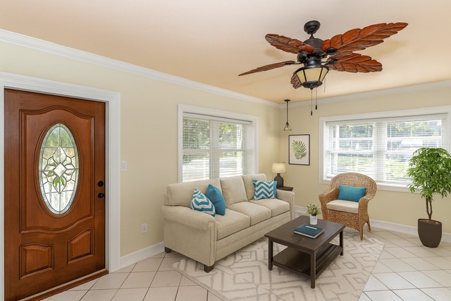 Photo - 2132 Coronet Dr House