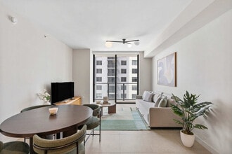 Building Photo - 11 NE 6th St