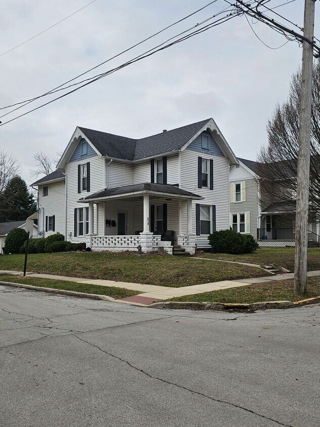 Foto del edificio - 619 Wallace Ave