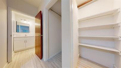 Building Photo - Charming 1BR in Russian Hill – Steps from ...