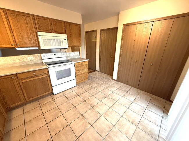 Foto del edificio - 3006 Illinois Ave