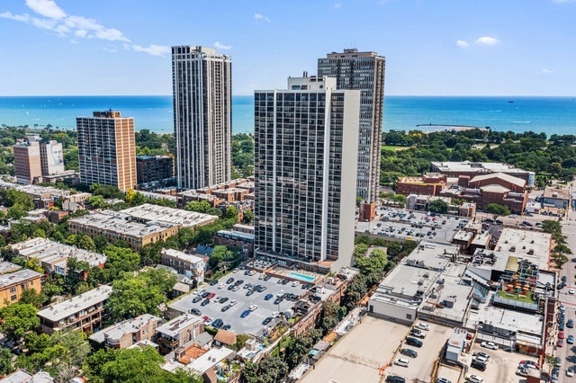 Foto del edificio - 1636 N Wells St