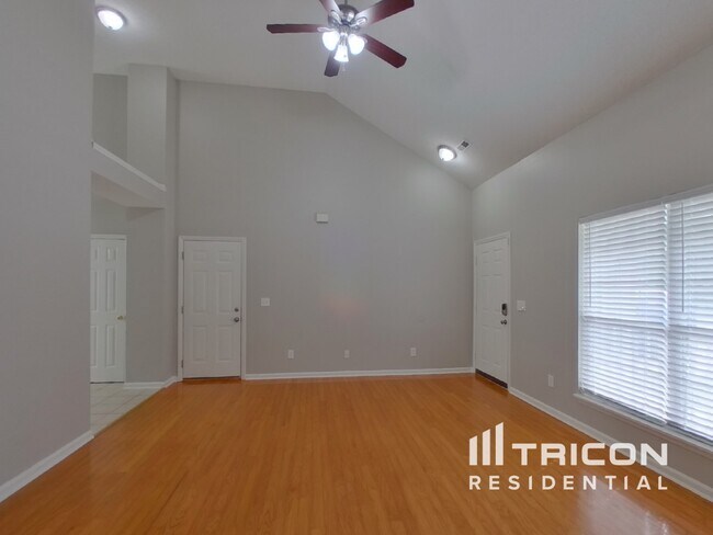 Foto del edificio - 3354 Prescott Pl NW