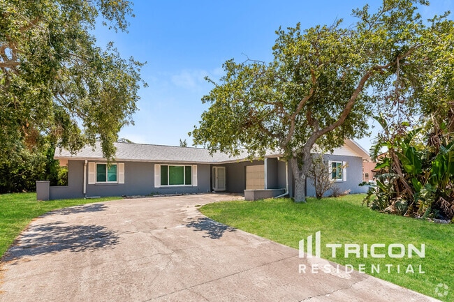 Building Photo - 7343 Uranus Dr