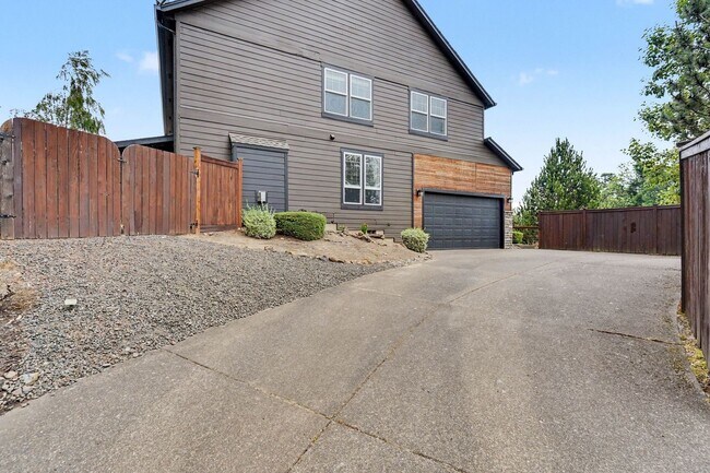 Foto del edificio - 1321 Chapman Hill Dr NW