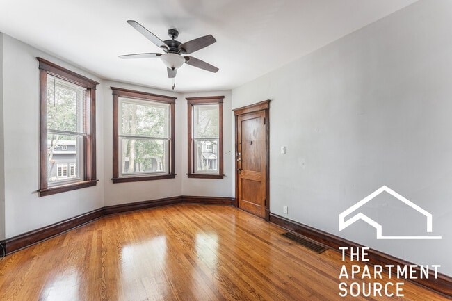 Foto del edificio - 3934 N Hamilton Ave