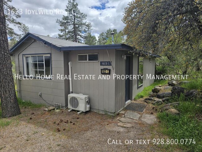 Building Photo - 1623 Idylwild Rd