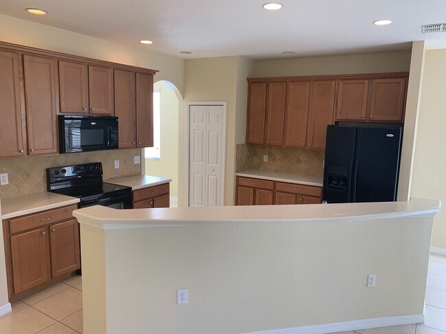 Foto del edificio - WATERS EDGE/LK NONA-8641 Bradleys Landing St Orlando FL 32827