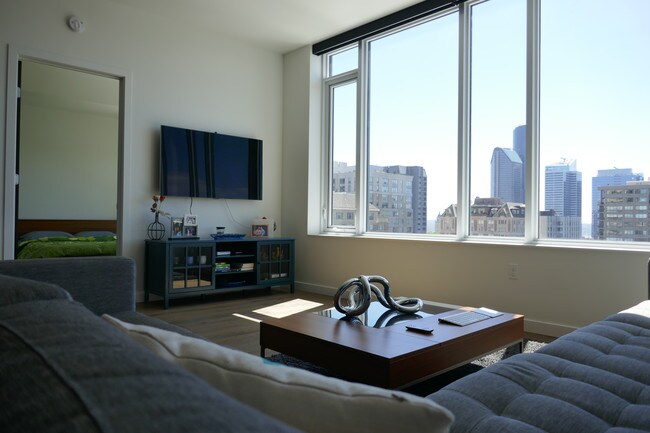 Foto del edificio - 1321 Seneca St