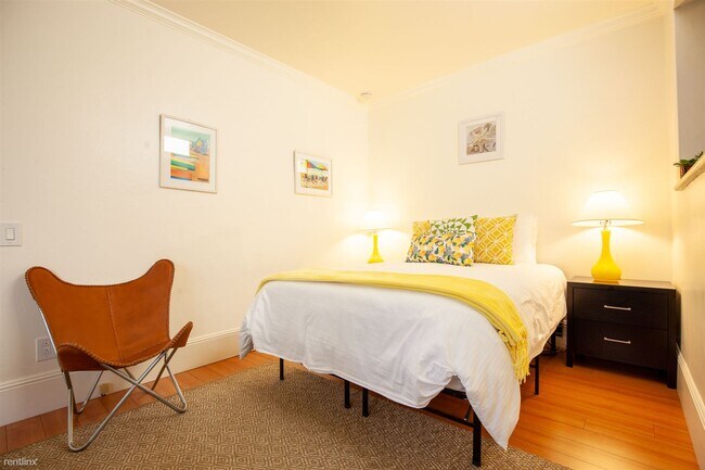 Foto del edificio - 521 Everett Ave